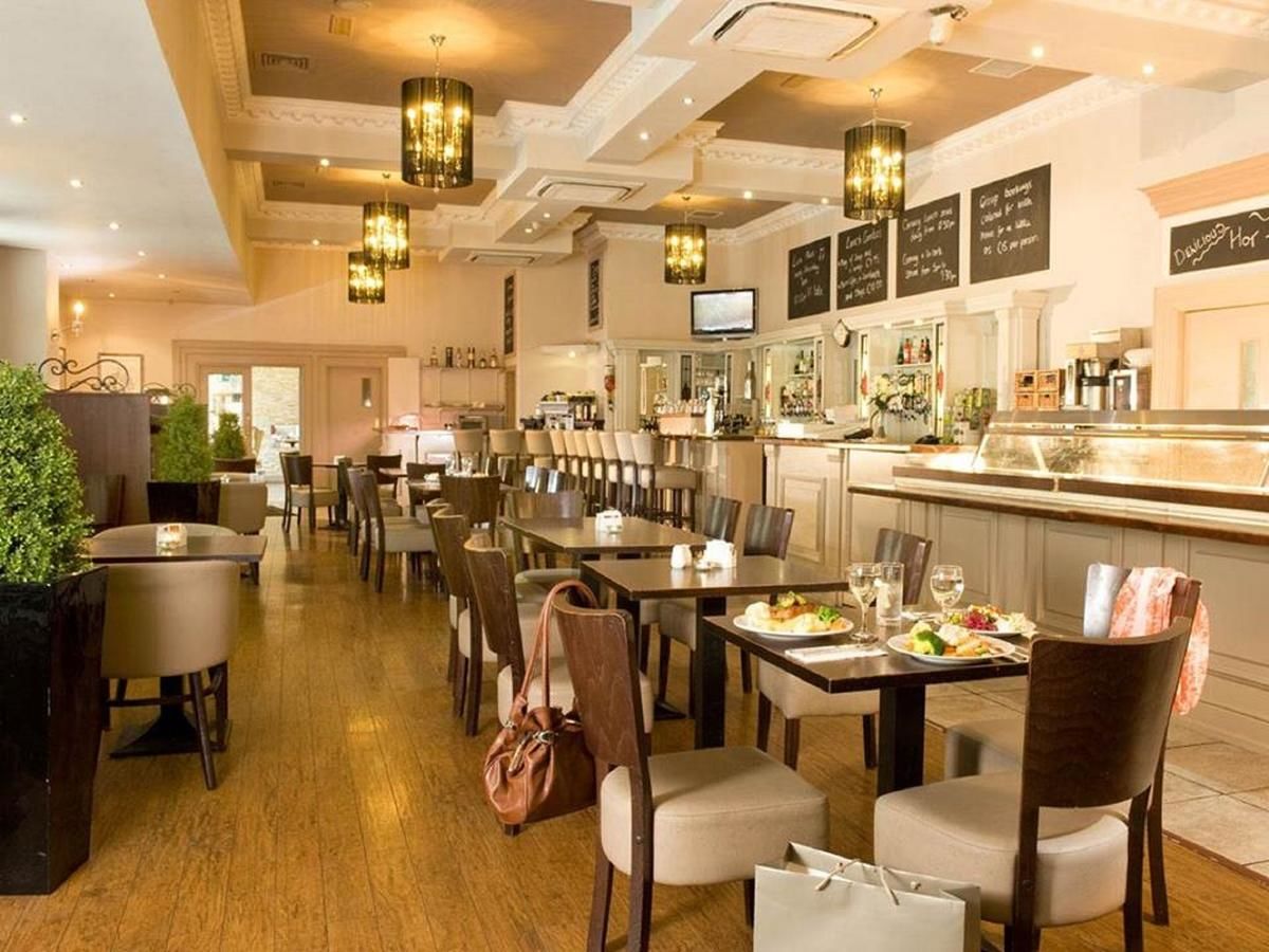 Отель The Abbeyleix Manor Hotel Аббилейкс-21