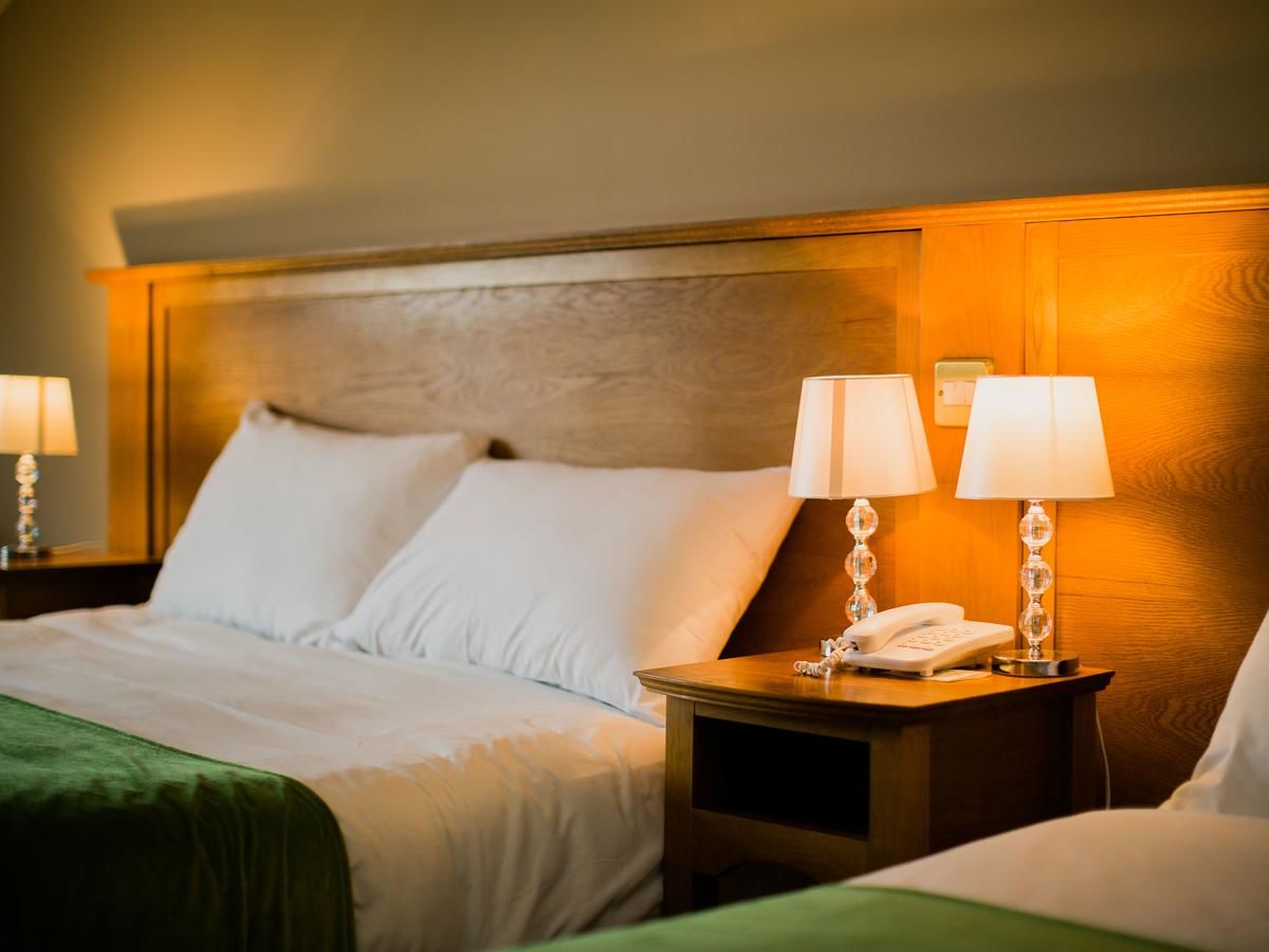 Отель The Abbeyleix Manor Hotel Аббилейкс